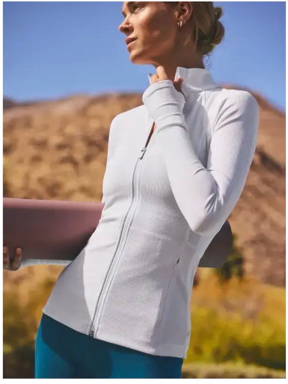 Athleta Ribbed Salutation Jacket - RUNS SMALL